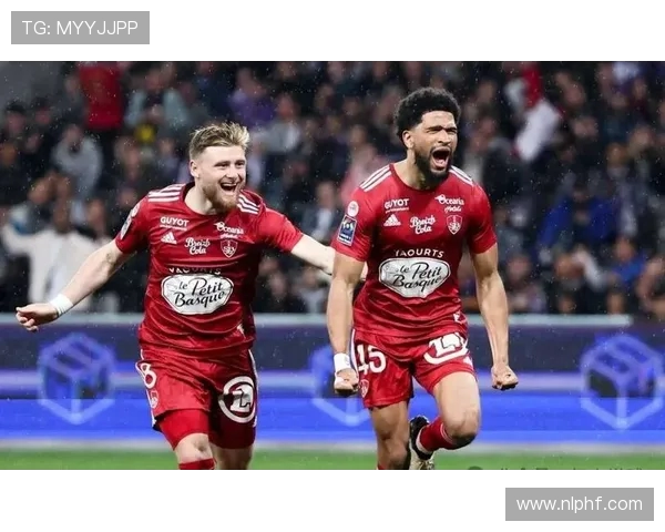 法甲经典战术体系及其在比赛中的应用