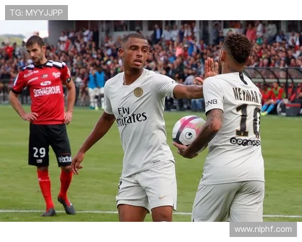 法甲赛事竞争力提升策略及赛场精彩瞬间