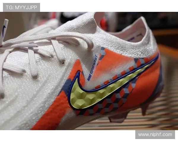 英超联赛中最受欢迎的赞助足球鞋品牌介绍